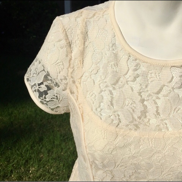 TOPSHOP Ron Herman lace dress - Picture 3 of 9